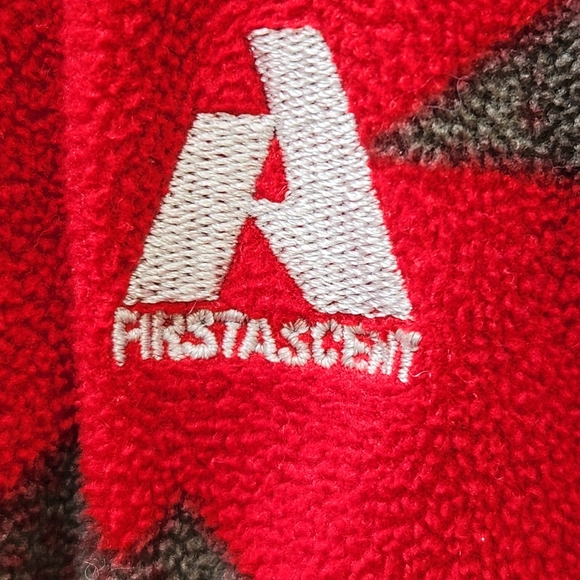 EDDIE BAUER Mens Pullover Medium Red Fleece Quarter Zip Geometric Pocket - Picture 6 of 13